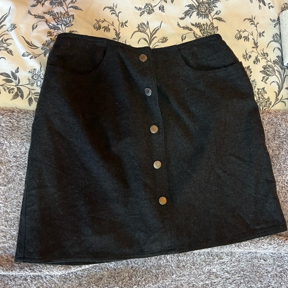 GAP mini skirt